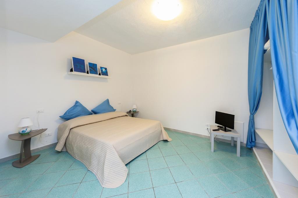 Bed and Breakfast Relais Romildanna Forio di Ischia Zimmer foto